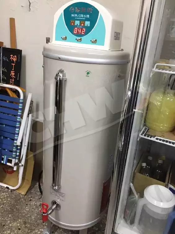 龍泉落地式程控高溫瞬熱式開水機3