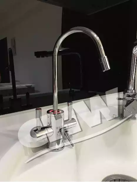 3M廚下型飲水機1